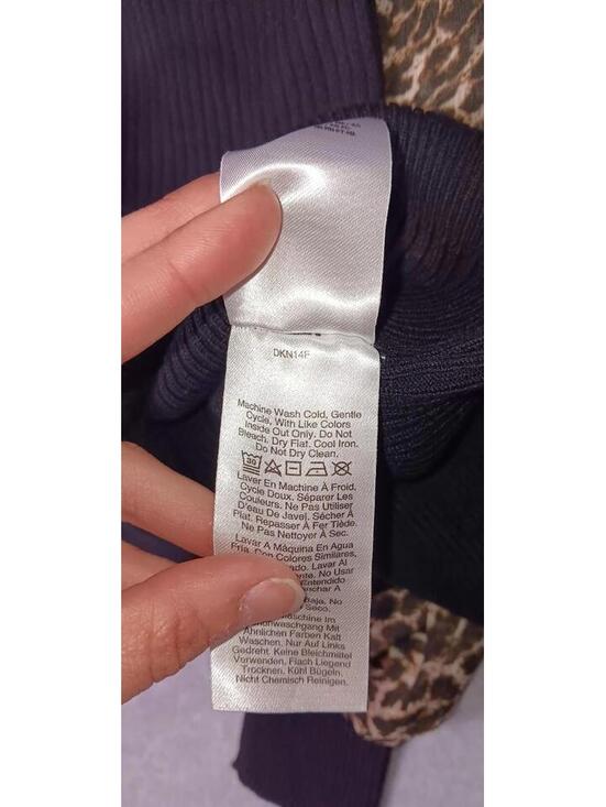 DKNY Bishop Sleeve Sweater Womens M Sheer black Leopard Print Sleeves Ribbed - Picture 11 of 12